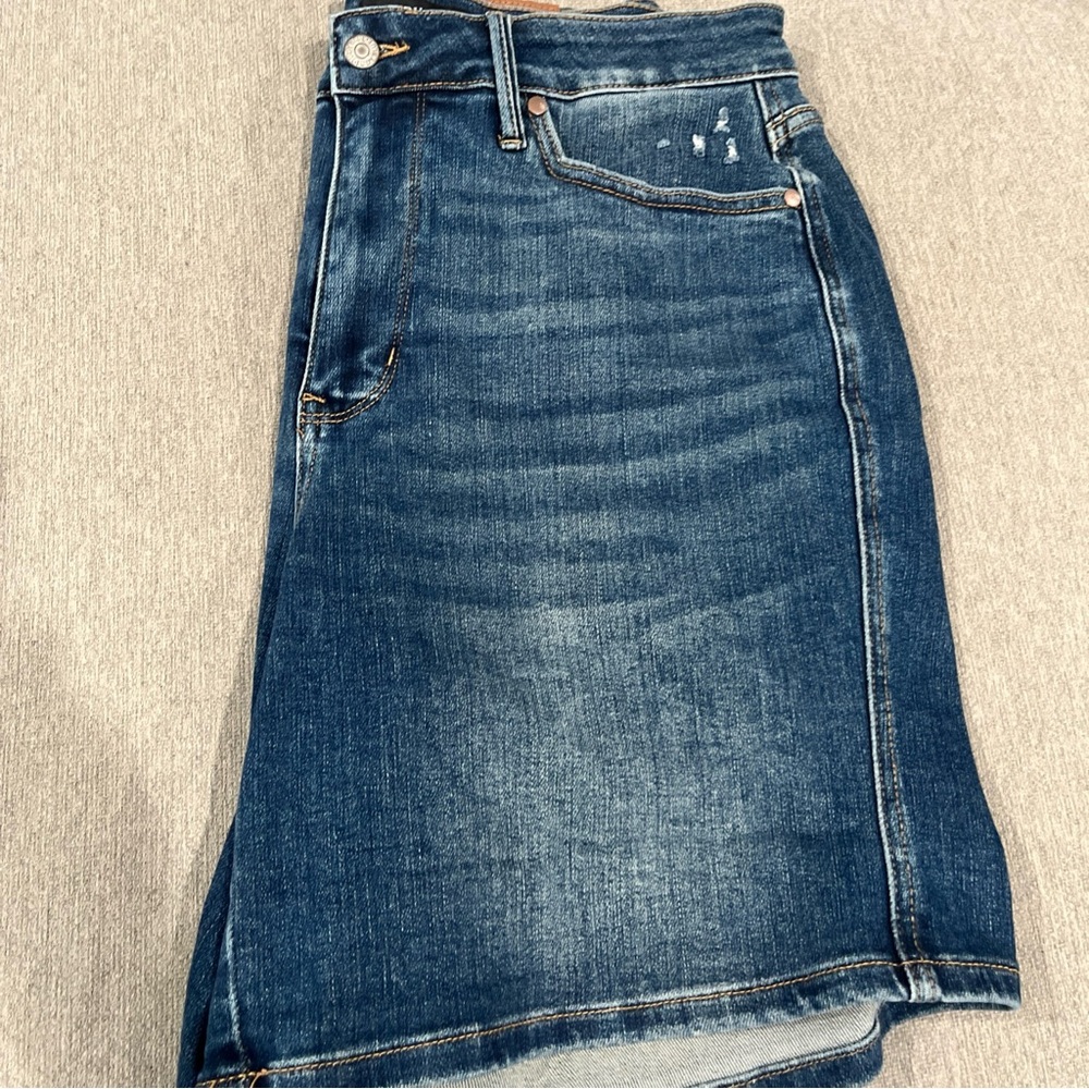 Judy Blue Dark Wash Jean Shorts - Picture 7 of 7